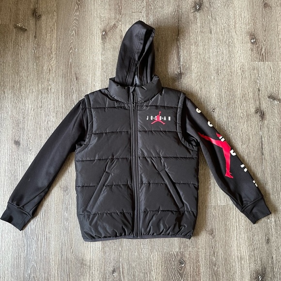 Jordan Black Puffer Jacket with High Collar and Matte Finish - Picture 1 of 6